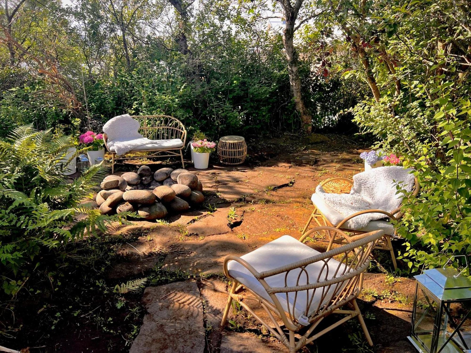 Casa Disa - Dreams, A Boutique Guesthouse In Reykjavik City'S Central Park And Botanical Garden In Laugardalur, Hot-Spring-Valley Esterno foto