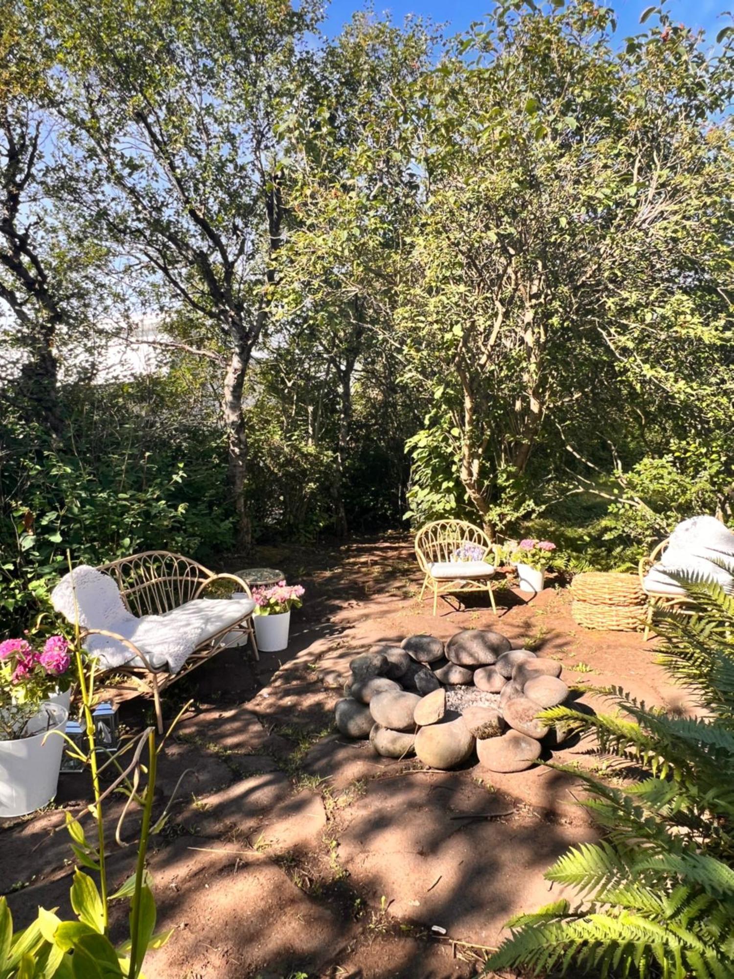 Casa Disa - Dreams, A Boutique Guesthouse In Reykjavik City'S Central Park And Botanical Garden In Laugardalur, Hot-Spring-Valley Esterno foto